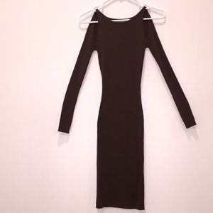 Charlotte russe midi dress with split shoulder